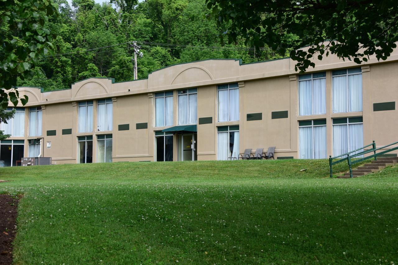 Red Roof Inn Cambridge, Oh Екстер'єр фото